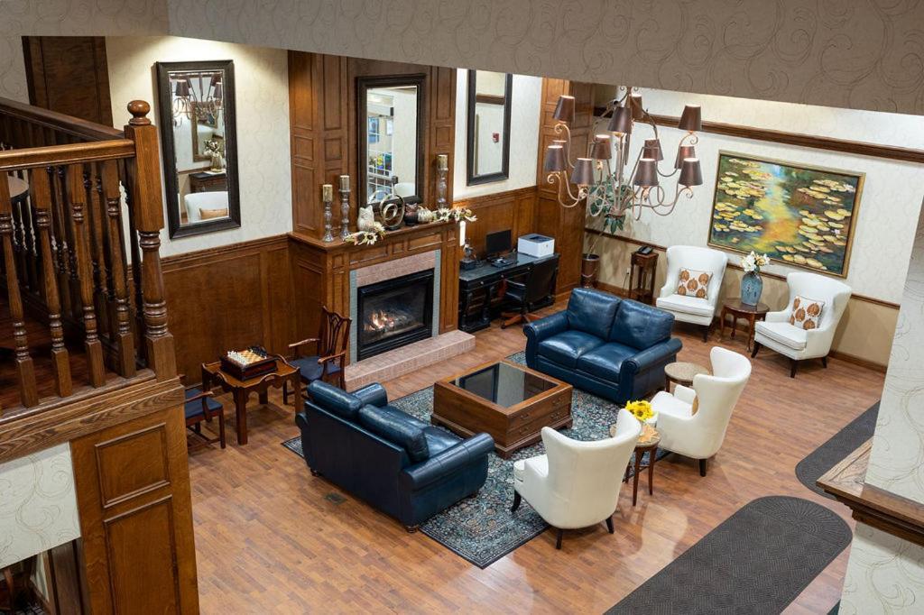 D. Hotel Suites & Spa Holyoke Luaran gambar